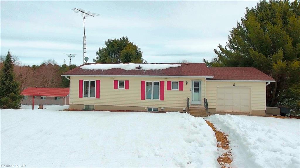 1246 COXFARM Road, Minden Ontario, Canada