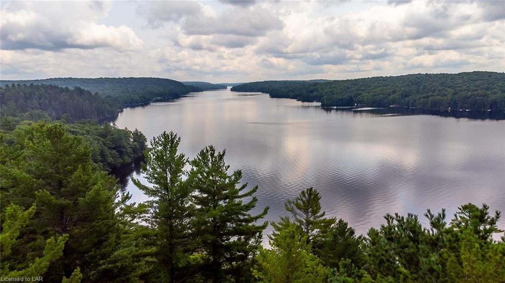 1100 KANAWA Lane, Algonquin Highlands, Ontario, Canada