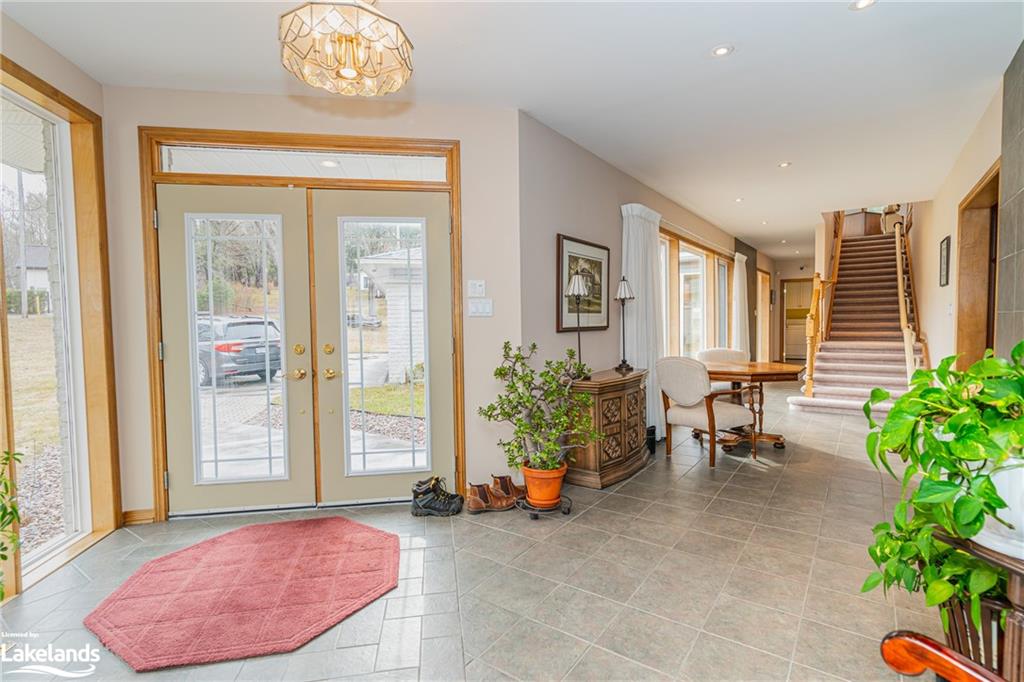 1089 PIONEER Road, Gooderham, Ontario, Canada