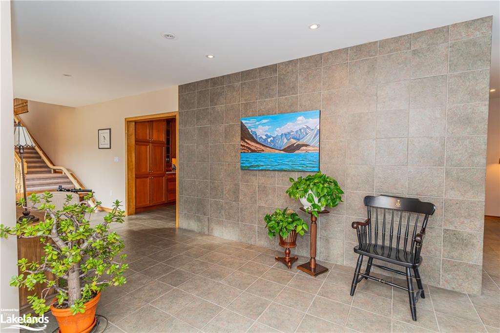 1089 PIONEER Road, Gooderham, Ontario, Canada