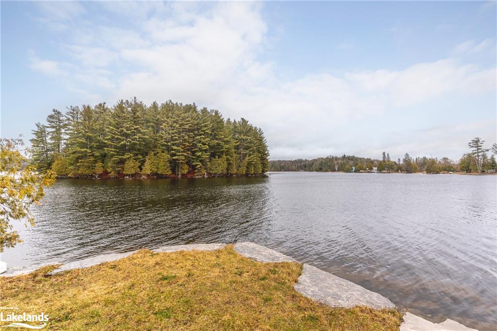 1089 PIONEER Road, Gooderham, Ontario, Canada