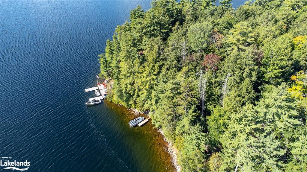 KAWAGAMA LAKE (WAO) Lake, Algonquin Highlands, Ontario, Canada
