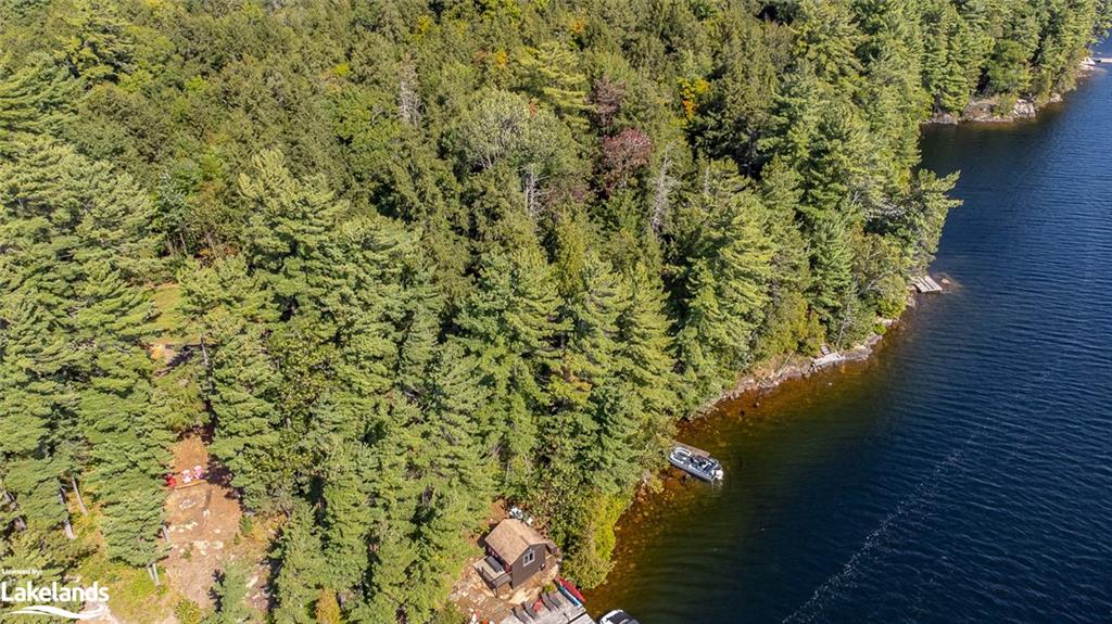 KAWAGAMA LAKE (WAO) Lake, Algonquin Highlands, Ontario, Canada