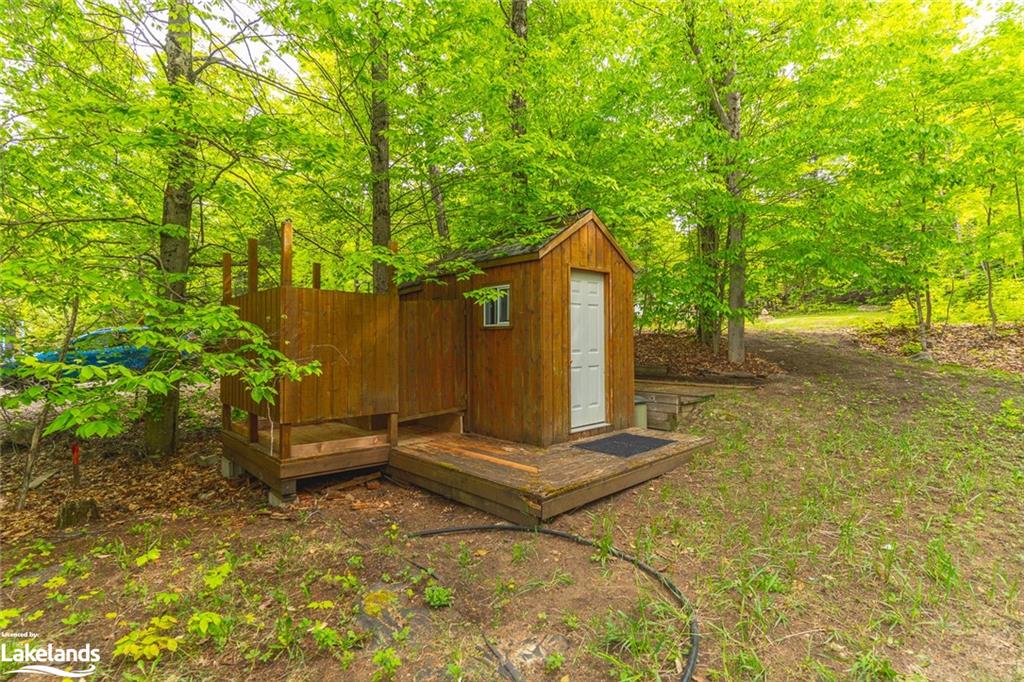 1063 MINK Road, Haliburton, Ontario, Canada