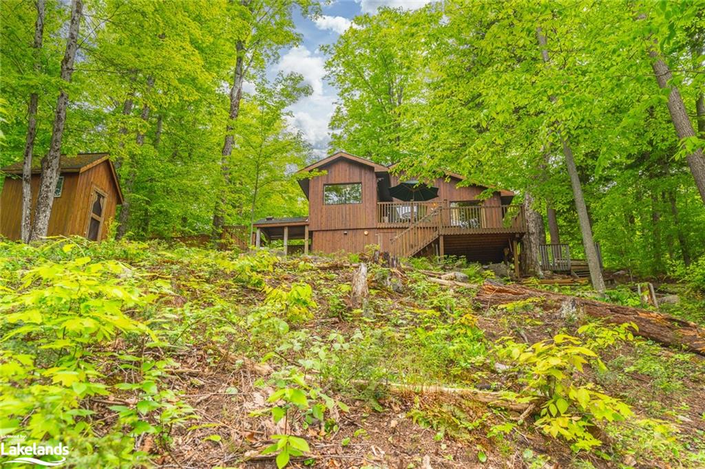 1063 MINK Road, Haliburton, Ontario, Canada