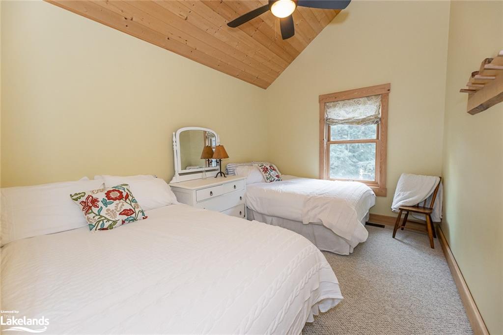 1998 WEST SHORE Road, Haliburton, Ontario, Canada