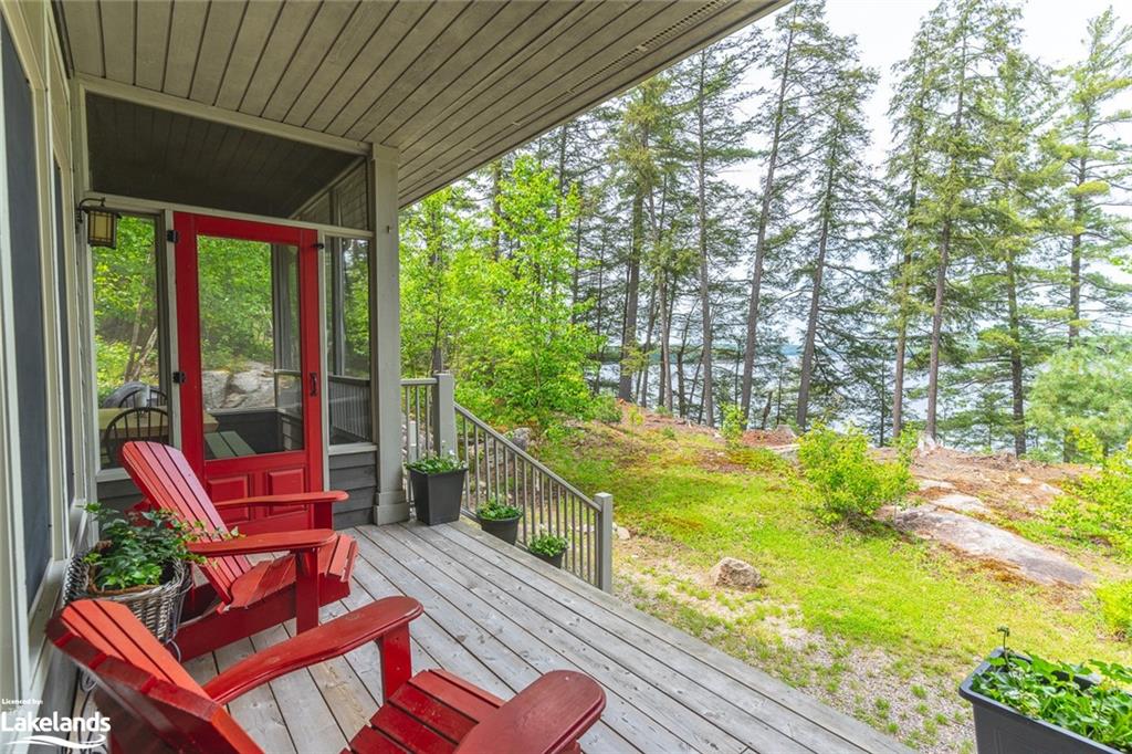 1998 WEST SHORE Road, Haliburton, Ontario, Canada