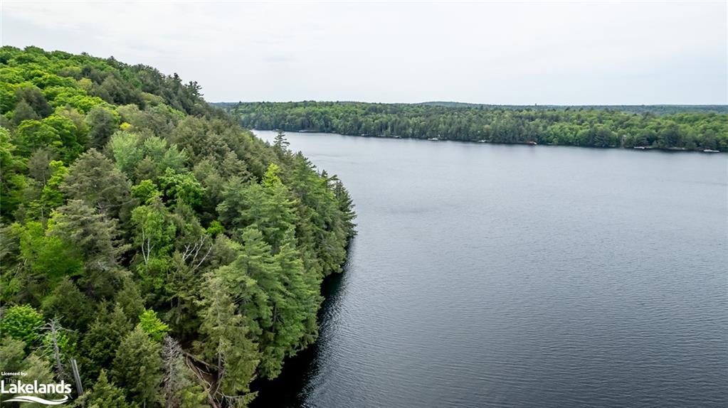 1998 WEST SHORE Road, Haliburton, Ontario, Canada