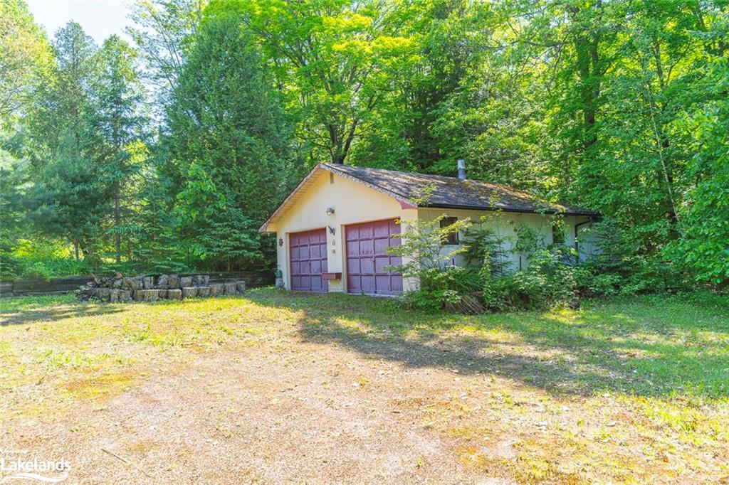 17377 HIGHWAY 35, Algonquin Highlands, Ontario, Canada