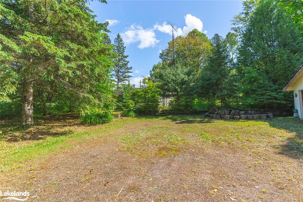 17377 HIGHWAY 35, Algonquin Highlands, Ontario, Canada