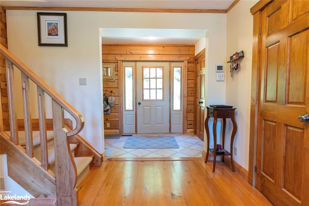 1047 LAND Road, Haliburton, Ontario, Canada