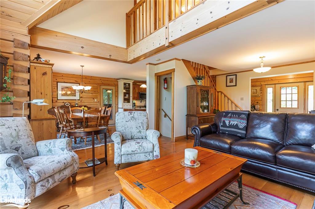 1047 LAND Road, Haliburton, Ontario, Canada