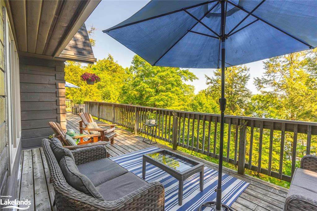 1047 LAND Road, Haliburton, Ontario, Canada