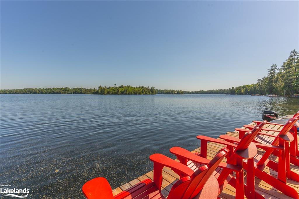 1047 LAND Road, Haliburton, Ontario, Canada