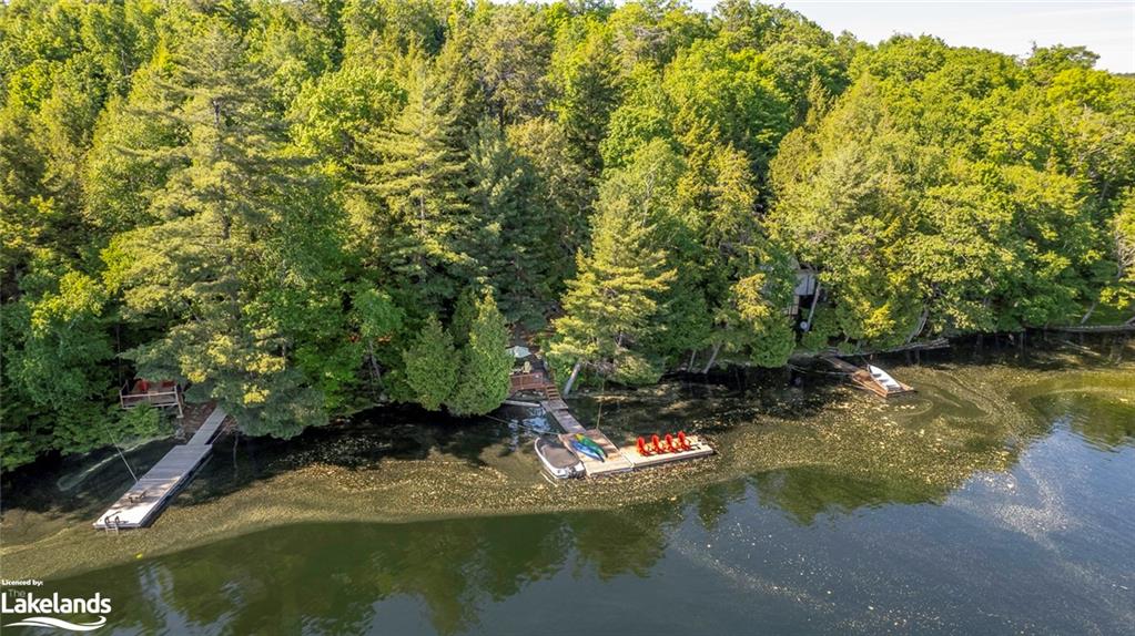 1047 LAND Road, Haliburton, Ontario, Canada
