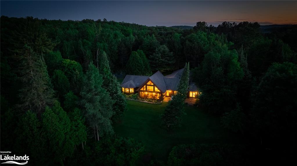 2631 KASHAGAWIGAMOG LAKE Road, Haliburton, Ontario, Canada