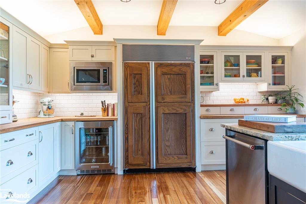 2631 KASHAGAWIGAMOG LAKE Road, Haliburton, Ontario, Canada