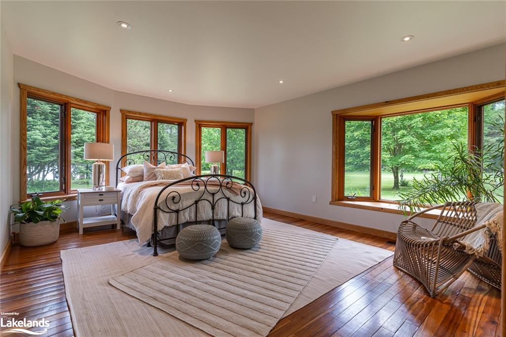 2631 KASHAGAWIGAMOG LAKE Road, Haliburton, Ontario, Canada