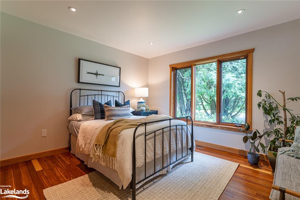 2631 KASHAGAWIGAMOG LAKE Road, Haliburton, Ontario, Canada