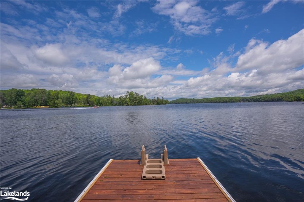 2631 KASHAGAWIGAMOG LAKE Road, Haliburton, Ontario, Canada
