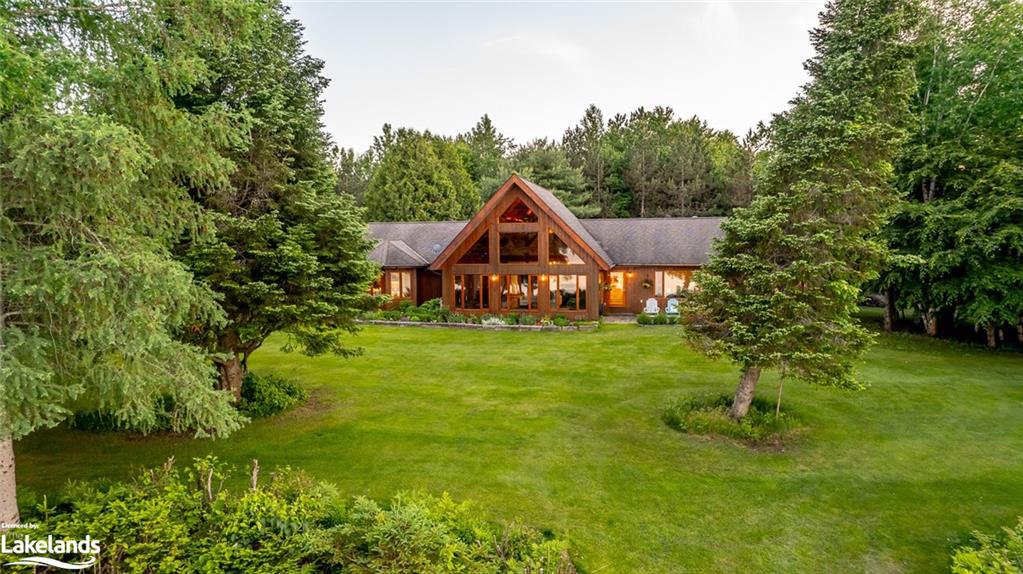 2631 KASHAGAWIGAMOG LAKE Road, Haliburton, Ontario, Canada