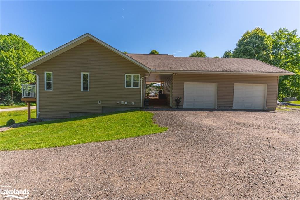 47 FARMCREST Avenue, Haliburton, Ontario, Canada