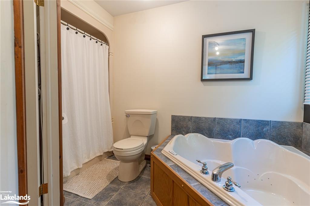 47 FARMCREST Avenue, Haliburton, Ontario, Canada
