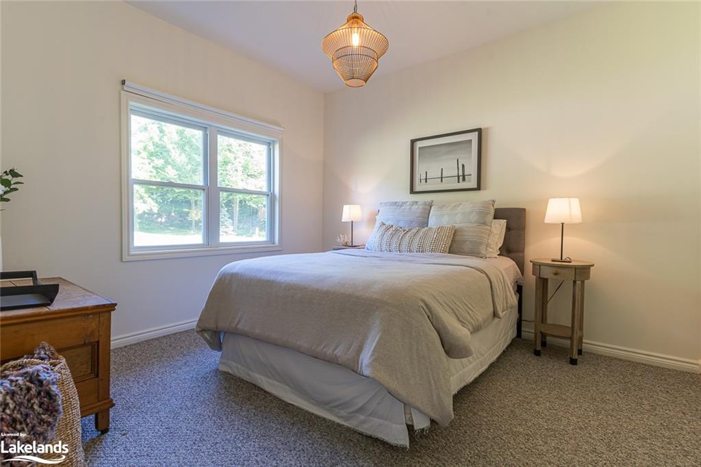 47 FARMCREST Avenue, Haliburton, Ontario, Canada