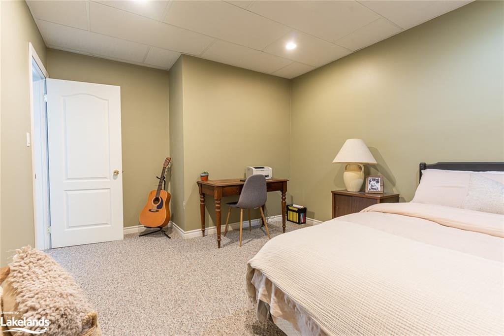47 FARMCREST Avenue, Haliburton, Ontario, Canada