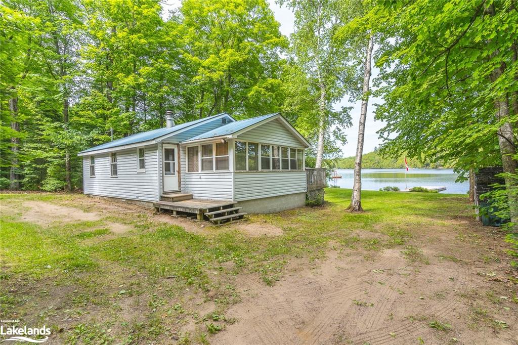 1253 SULLIVAN Drive, Haliburton, Ontario, Canada
