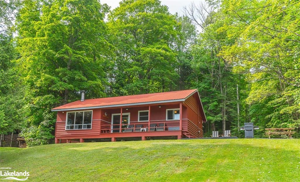 1116 BIRCH NARROWS Road, Haliburton, Ontario, Canada