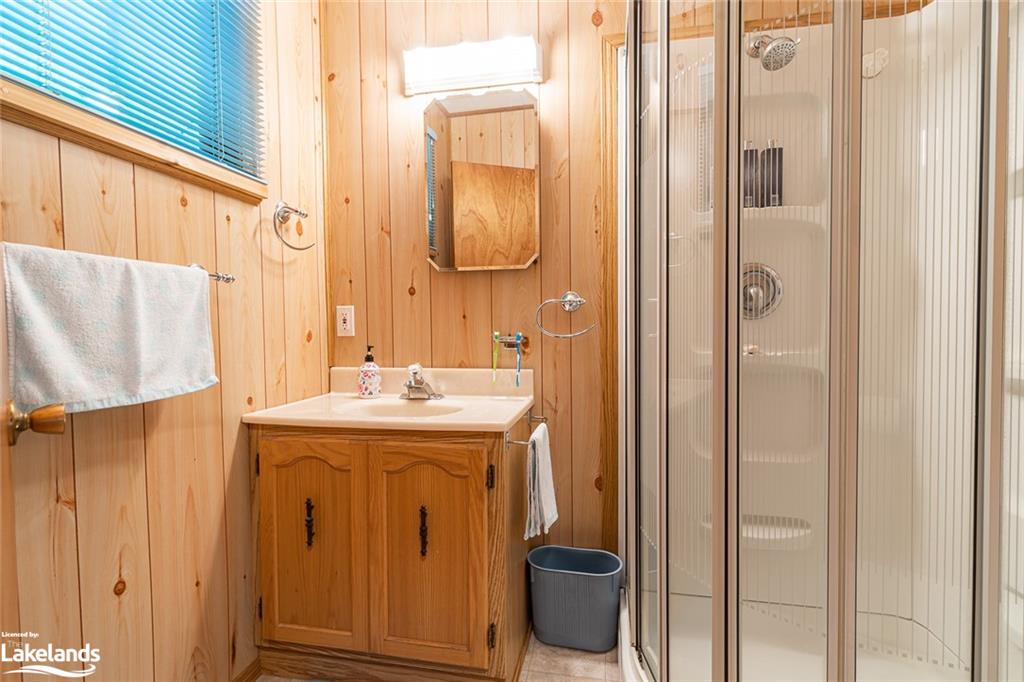 1116 BIRCH NARROWS Road, Haliburton, Ontario, Canada