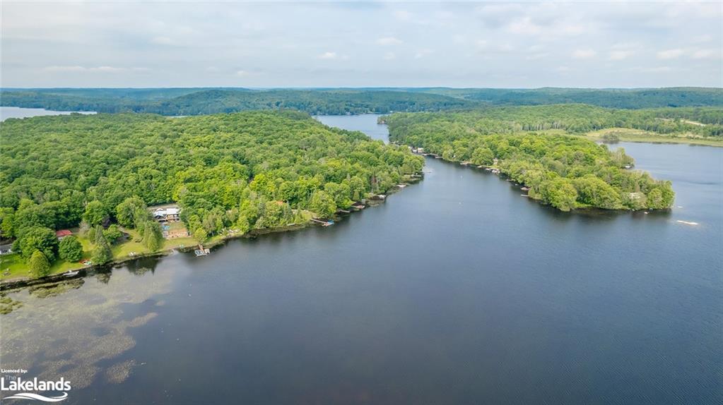 1116 BIRCH NARROWS Road, Haliburton, Ontario, Canada