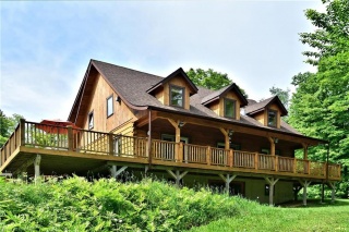1034 MORAINE Drive, Highlands East Ontario, Canada