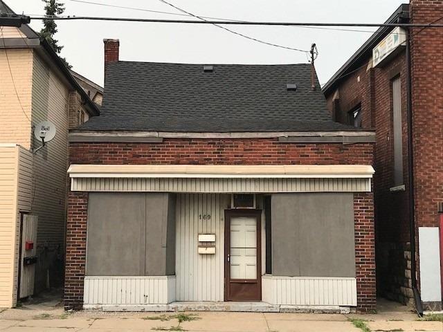 169 Beach Rd, Hamilton Ontario, Canada