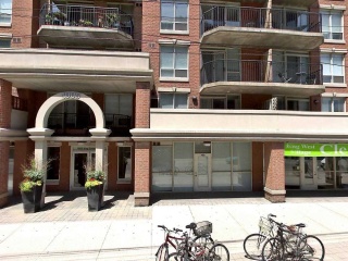 1000 King St W, Toronto Ontario, Canada