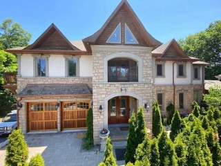 65 Oakfield Dr, Toronto Ontario, Canada