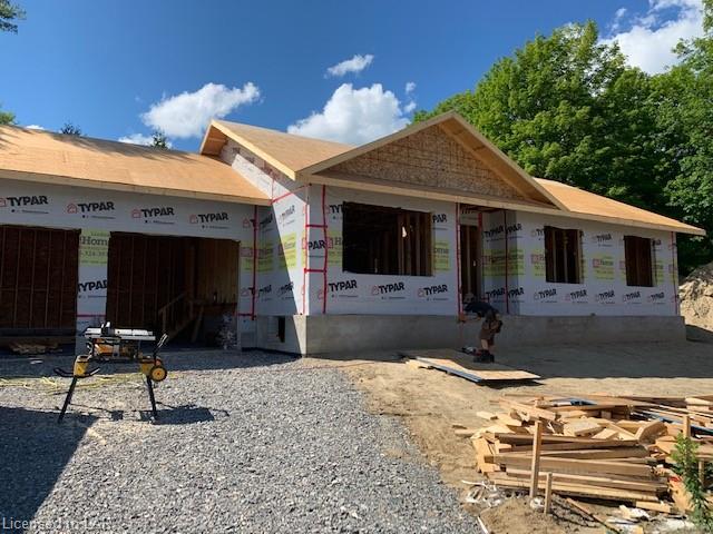 3 WINDOVER Drive, Minden Ontario, Canada