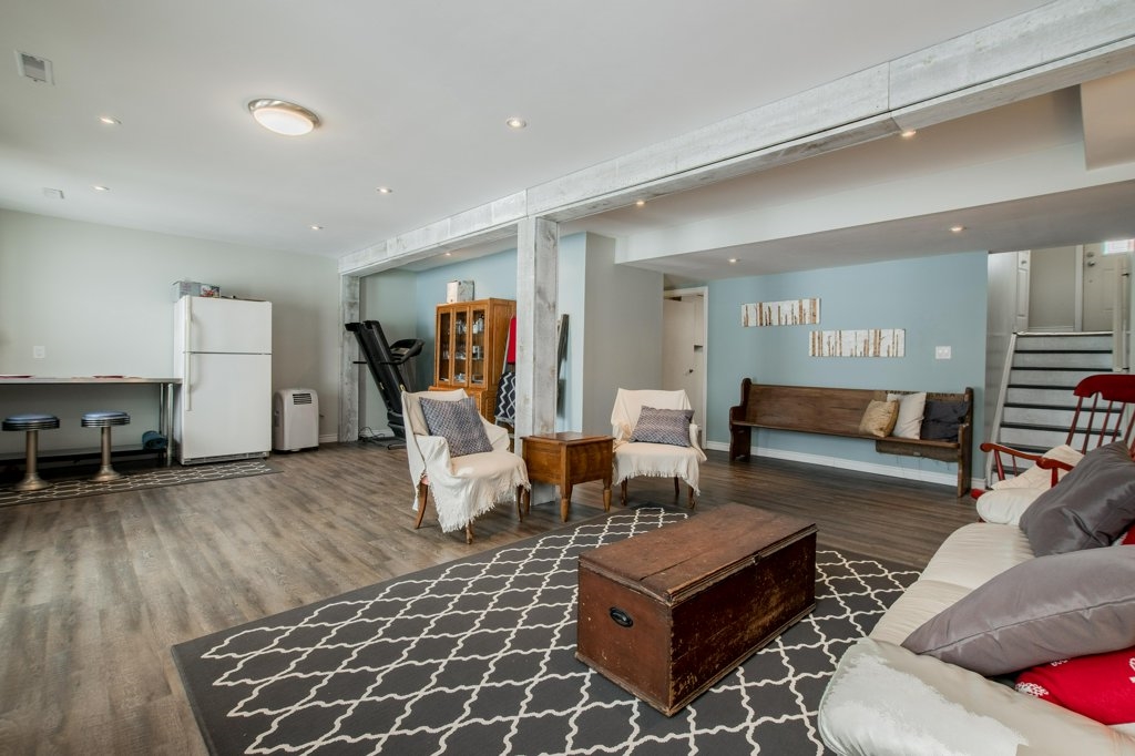 367 RED CEDAR POINT Road, Stone Mills Ontario, Canada