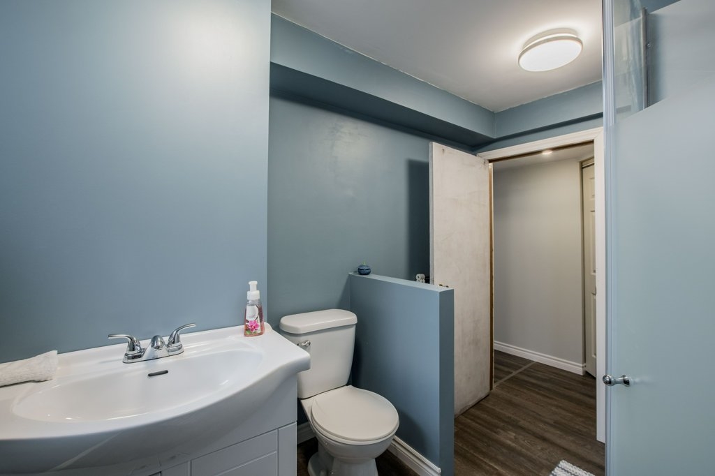 367 RED CEDAR POINT Road, Stone Mills Ontario, Canada
