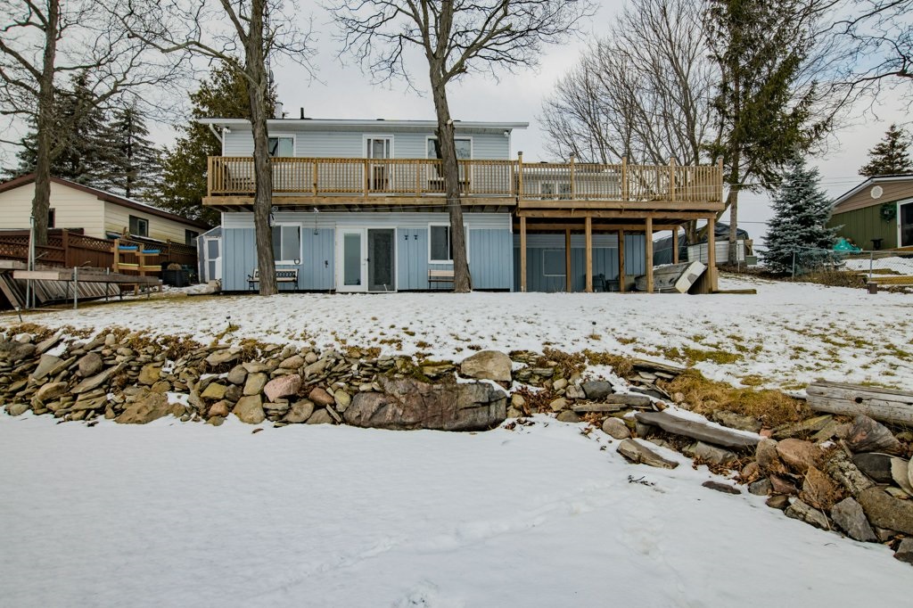 367 RED CEDAR POINT Road, Stone Mills Ontario, Canada