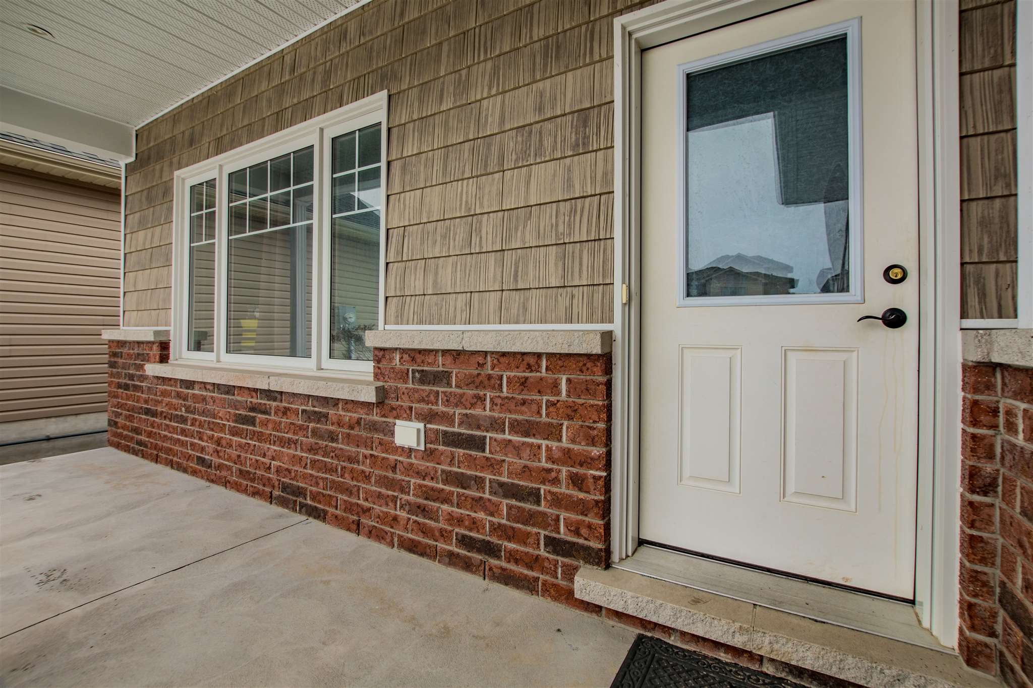 214 MacDougall Drive, Amherstview Ontario, Canada