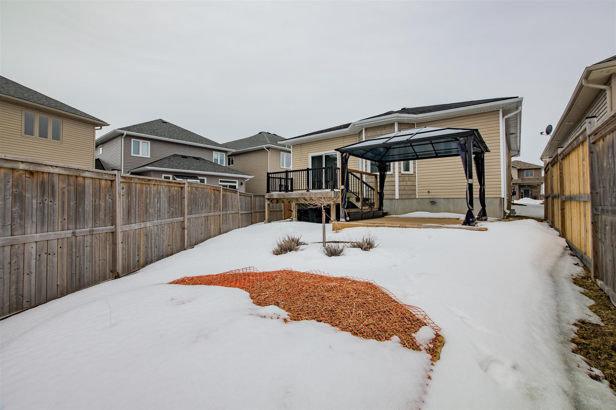 214 MacDougall Drive, Amherstview Ontario, Canada