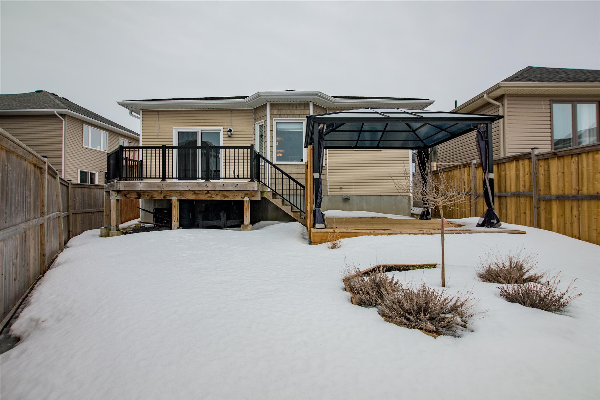 214 MacDougall Drive, Amherstview Ontario, Canada