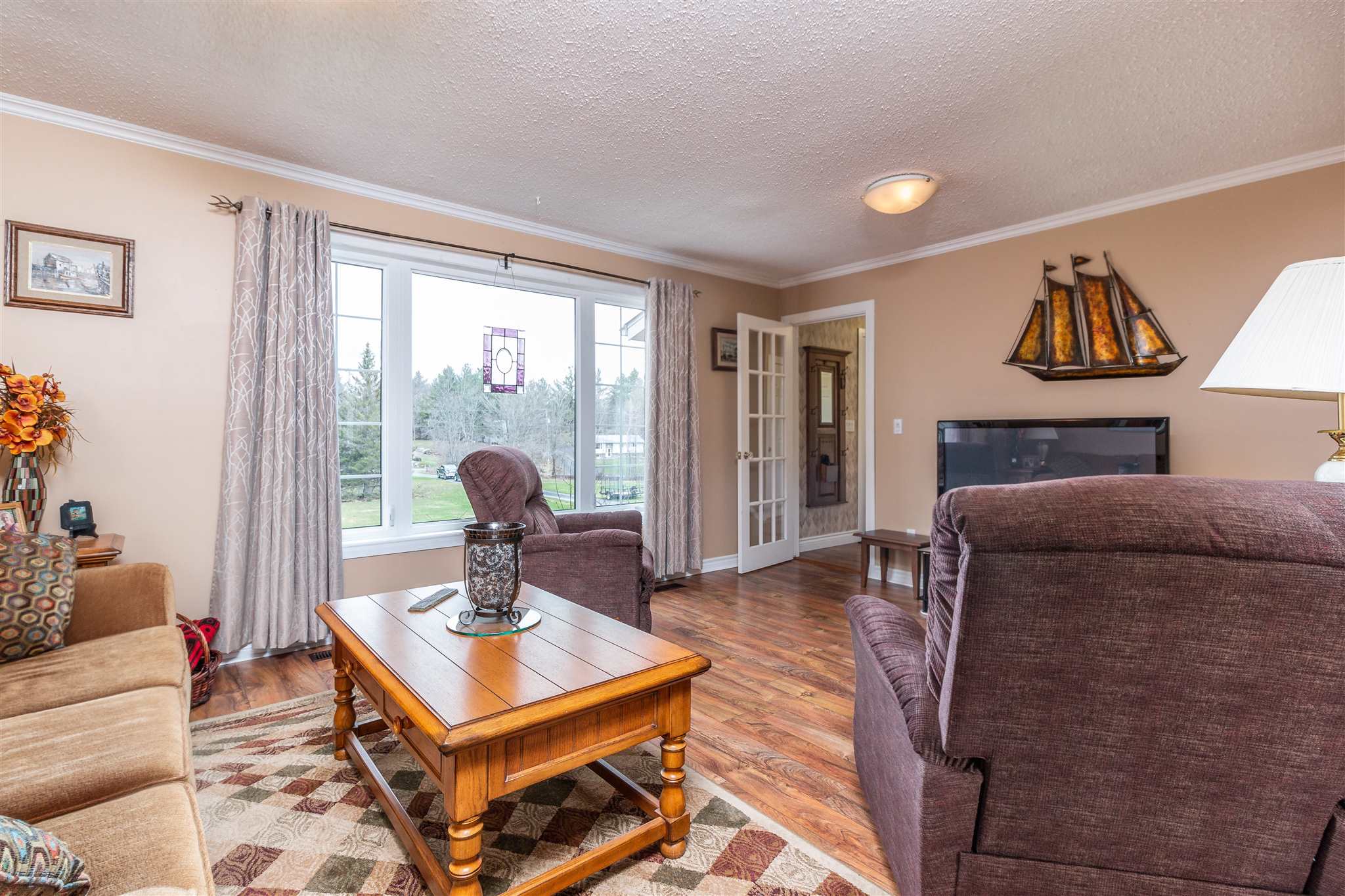 1086 Moon Road, Godfrey Ontario, Canada