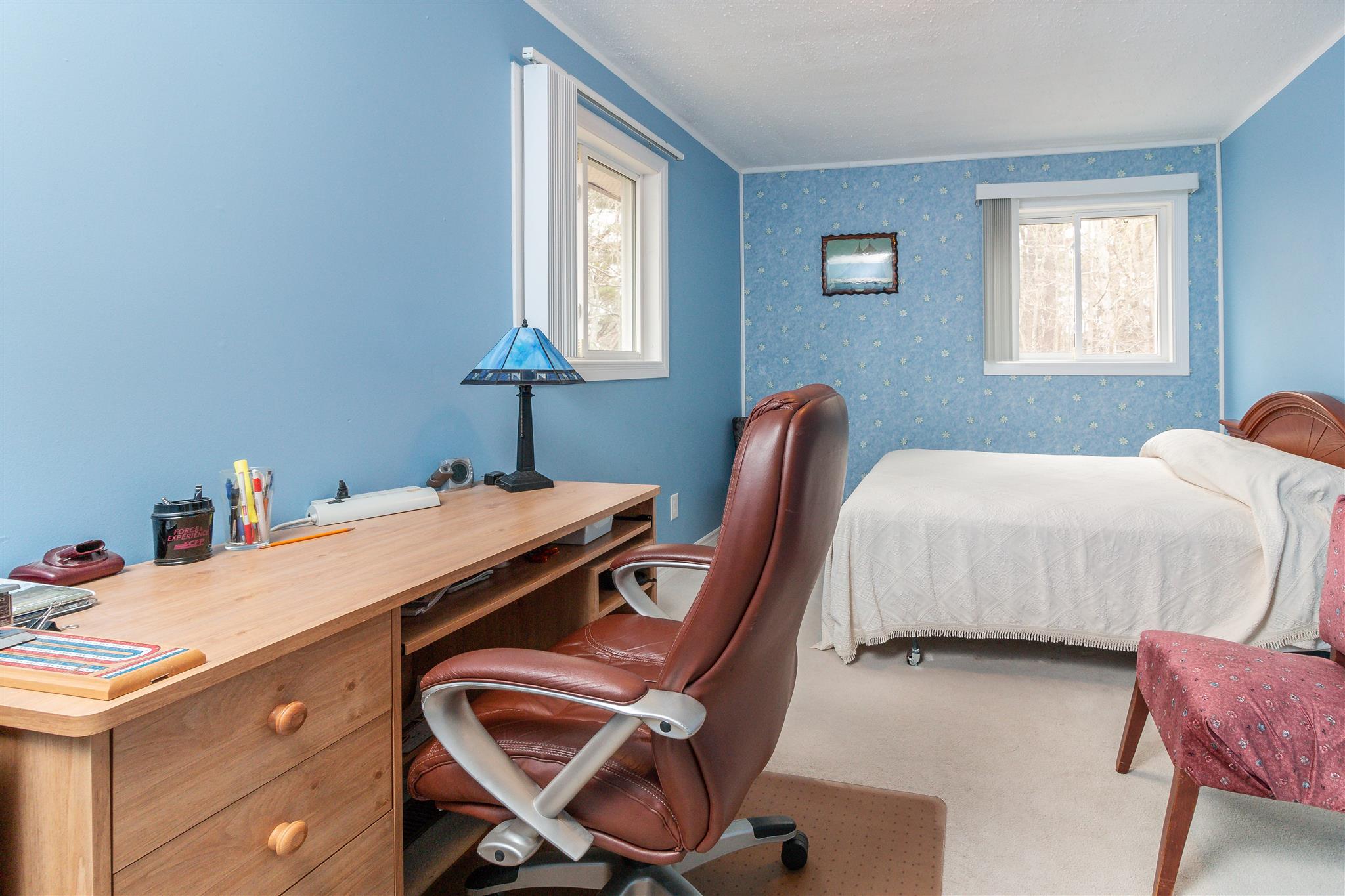 1086 Moon Road, Godfrey Ontario, Canada