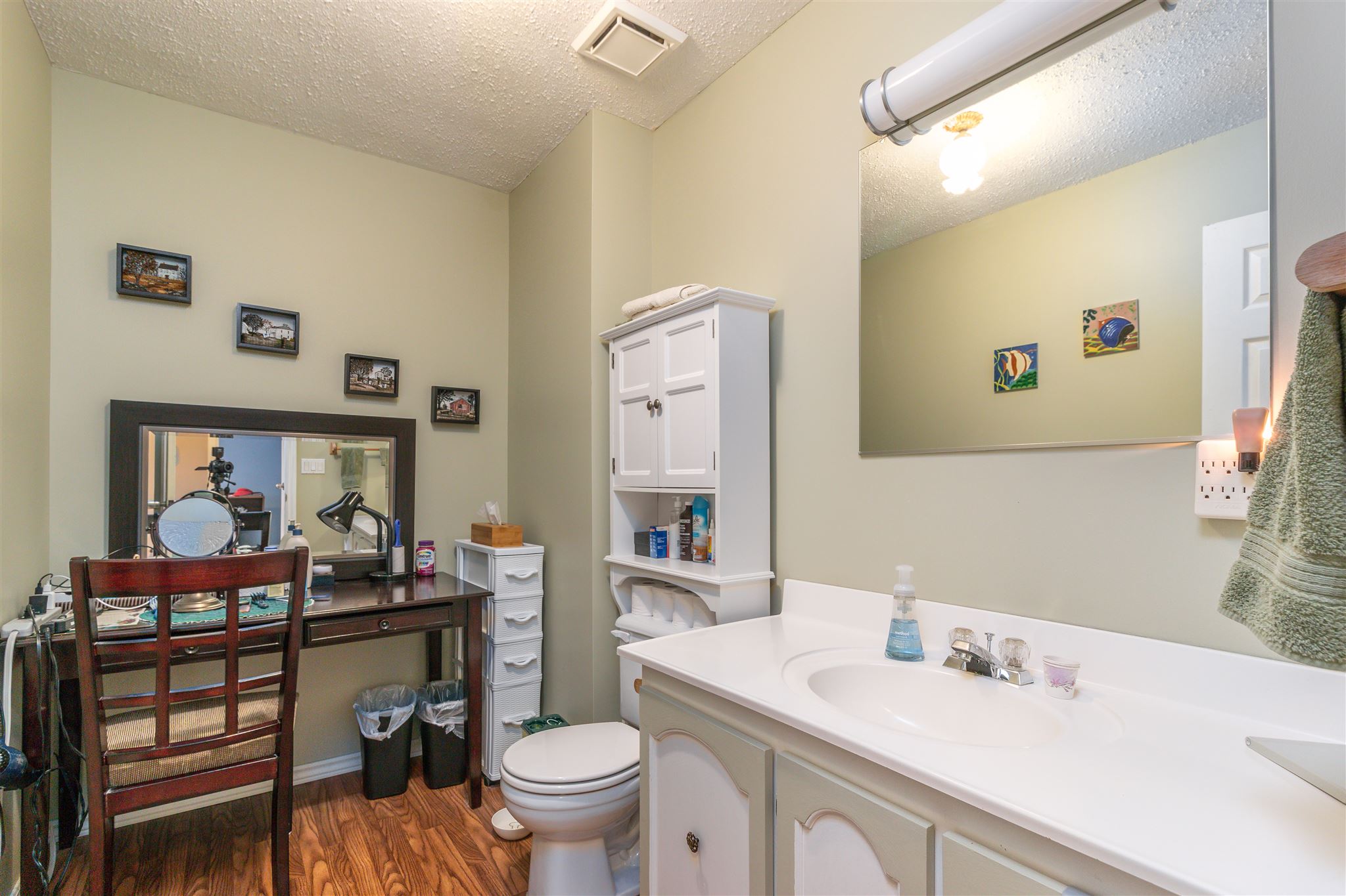 1086 Moon Road, Godfrey Ontario, Canada