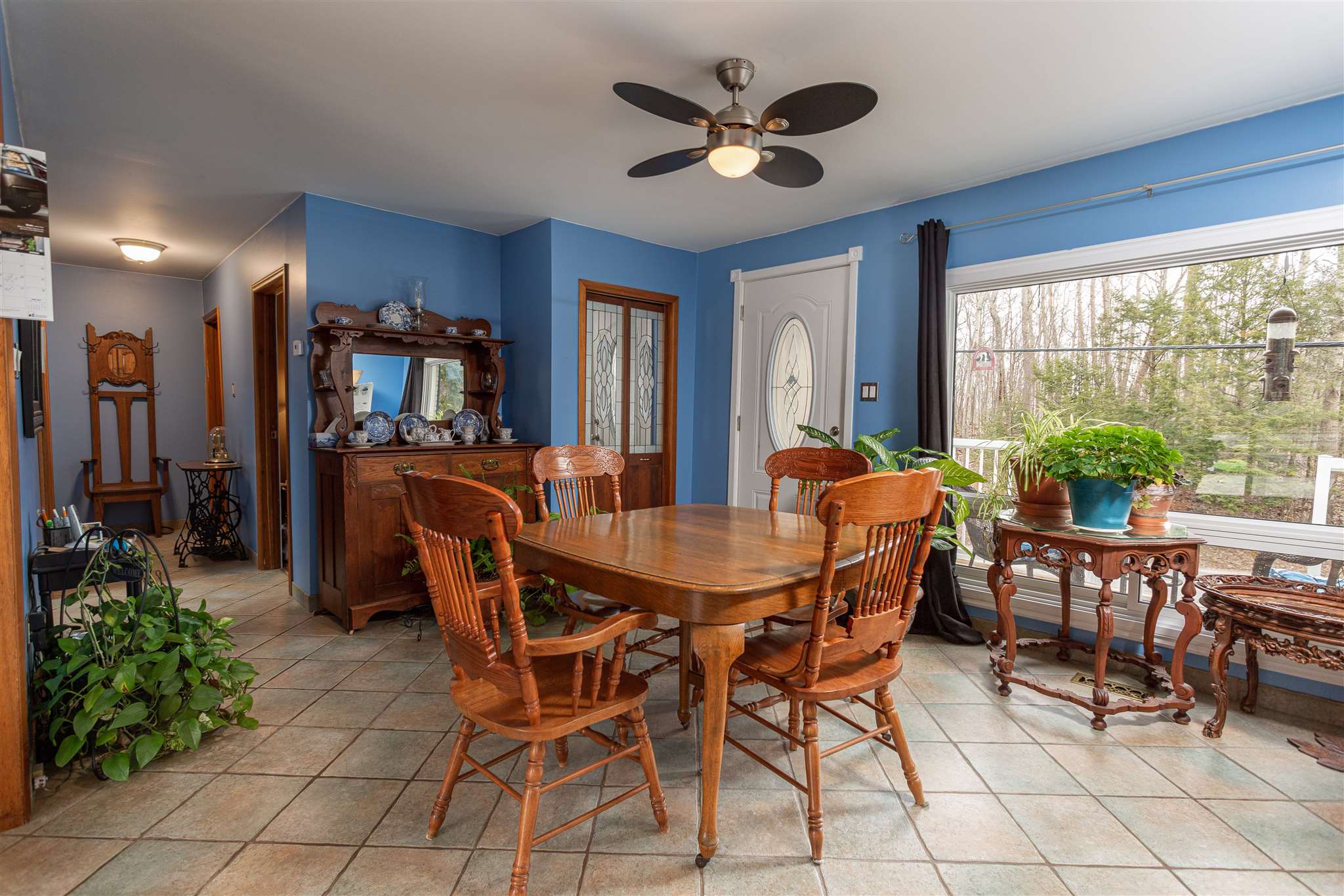 5677 Bedford Road, Sydenham Ontario, Canada