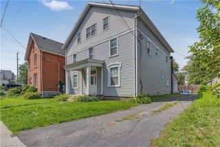 402 BAGOT Street, Kingston Ontario, Canada