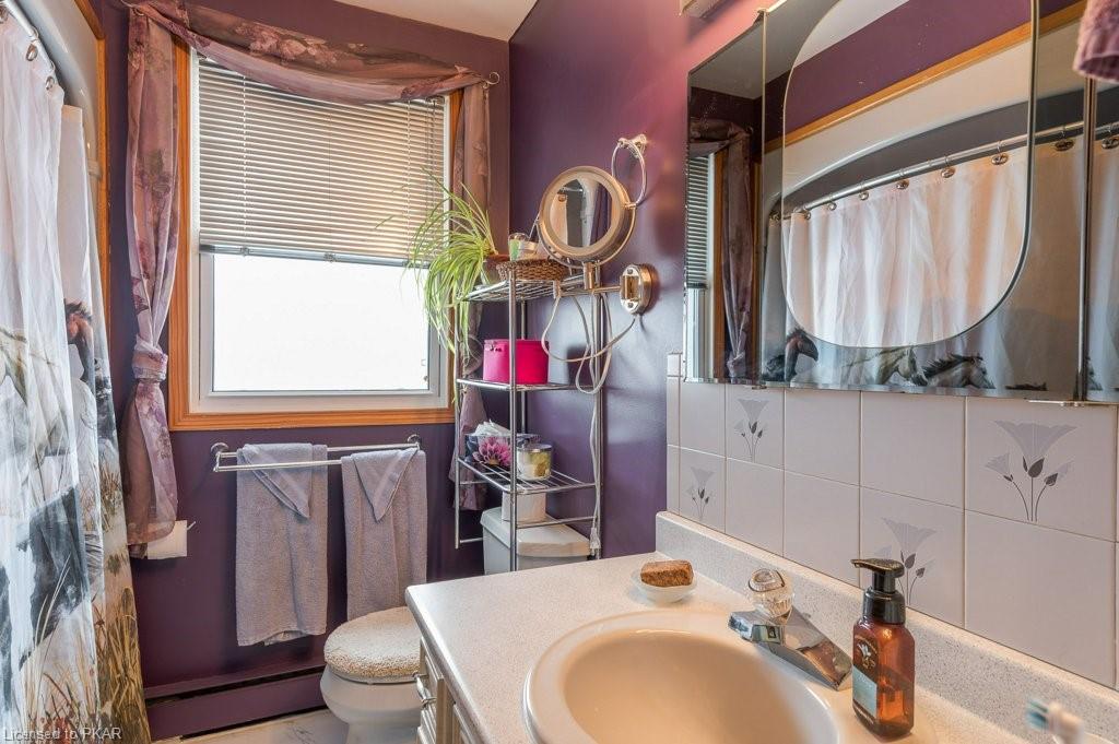 365 LILY LAKE Road, Selwyn, Ontario, Canada